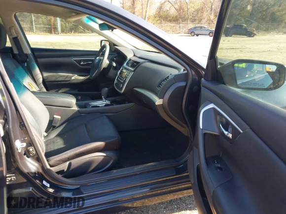 2016 Nissan Altima S with VIN 1N4AL3AP6GN361762, listed as a IAAI auction lot 41342000 with 114,012 mi miles and . Bid and sale history available at carsss.com. Image 5.