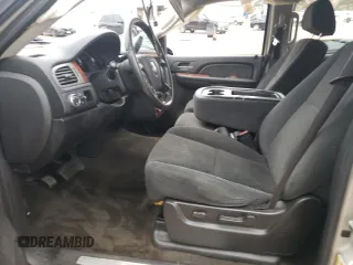 2008 Chevrolet Suburban 3LT z VIN 3GNFC160X8G198938, wystawiony jako Copart lot #83421604 z przebiegiem Nie podano mil oraz Szkoda całkowita • Salvage title. Historia ofert i sprzedaży dostępna na DreamBid. Obrazek 7.