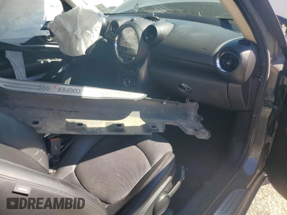 2013 MINI Paceman S with VIN WMWSS5C50DWN66425, listed as a Copart auction lot 49330595 with Not Provided miles and Salvage Title. Bid and sale history available at DreamBid. Image 8.
