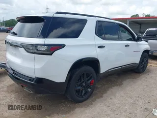 2019 Chevrolet Traverse Premier with VIN 1GNERKKW5KJ287770, listed as a IAAI auction lot 42164590 with 71,770 mi miles. Bid and sale history available at carsss.com. Image 4.