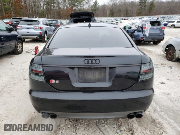 2008 Audi S6 z VIN WAUDN74F58N089053, wystawiony jako Copart lot #85674504 z przebiegiem 174 322 mil mil oraz Szkoda całkowita • Salvage title. Historia ofert i sprzedaży dostępna na DreamBid. Obrazek 6.