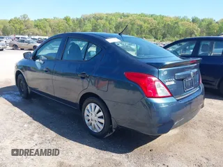2016 Nissan Versa SV with VIN 3N1CN7AP7GL915950, listed as a IAAI auction lot 42058693 with 162,359 mi miles. Bid and sale history available at carsss.com. Image 3.