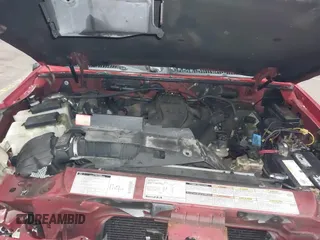 1999 Ford Explorer z VIN 1FMZU24E2XUA40849, wystawiony jako IAAI lot #41250506 z przebiegiem 174 706 mil mil oraz . Historia ofert i sprzedaży dostępna na DreamBid. Obrazek 10.