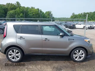 2016 Kia Soul + z VIN KNDJP3A57G7312166, wystawiony jako IAAI lot #42423704 z przebiegiem 106 619 mil mil oraz . Historia ofert i sprzedaży dostępna na DreamBid. Obrazek 13.