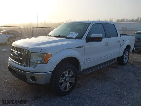 2011 Ford F-150 XLT with VIN 1FTFW1CT9BFB17418, listed as a IAAI auction lot 41485170 with 165,055 mi miles. Bid and sale history available at carsss.com. Image 2.
