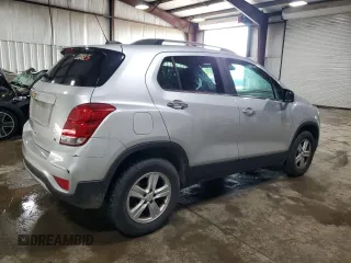 2017 Chevrolet Trax LT z VIN KL7CJPSB0HB155095, wystawiony jako Copart lot #57161745 z przebiegiem 99 691 mil mil oraz Szkoda całkowita • Salvage title. Historia ofert i sprzedaży dostępna na DreamBid. Obrazek 3.