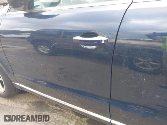 2015 Audi Q5 Premium Plus z VIN WA1LFAFP4FA056090, wystawiony jako IAAI lot #42679710 z przebiegiem 189 284 mil mil oraz . Historia ofert i sprzedaży dostępna na DreamBid. Obrazek 6.