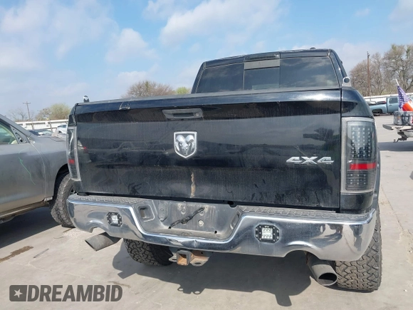 2012 Ram 1500 Big Horn with VIN 1C6RD7LT8CS269843, listed as a IAAI auction lot 41795477 with 111,660 mi miles. Bid and sale history available at carsss.com. Image 17.