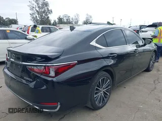 2023 Lexus ES with VIN 58ADA1C10PU035654, listed as a IAAI auction lot 41808924 with 40,929 mi miles. Bid and sale history available at carsss.com. Image 4.