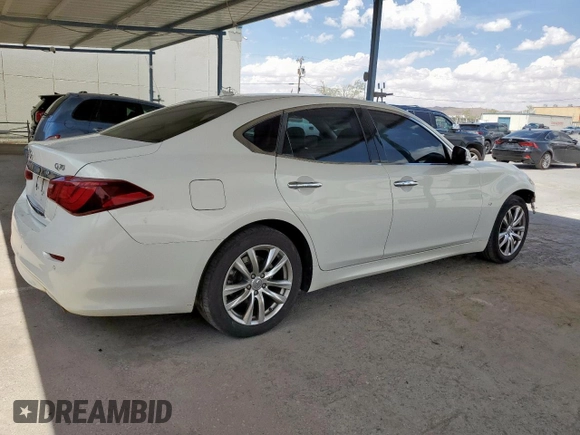 2015 Infiniti Q70 z VIN JN1BY1AP9FM541605, wystawiony jako Copart lot #59394525 z przebiegiem 164 327 mil mil oraz Szkoda całkowita • Salvage title. Historia ofert i sprzedaży dostępna na DreamBid. Obrazek 3.