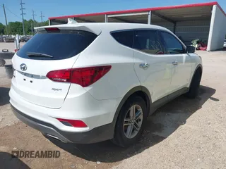 2017 Hyundai Santa Fe Sport 2.4L with VIN 5NMZT3LB4HH032913, listed as a IAAI auction lot 41978352 with 92,801 mi miles. Bid and sale history available at carsss.com. Image 4.