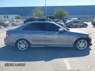 2008 Mercedes-Benz C 350 Sport with VIN WDDGF56X78F047944, listed as a IAAI auction lot 42200275 with 158,077 mi miles and . Bid and sale history available at DreamBid. Image 14.