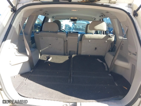 2013 Toyota Highlander with VIN 5TDZK3EH6DS101676, listed as a IAAI auction lot 41212515 with 139,755 mi miles. Bid and sale history available at carsss.com. Image 17.