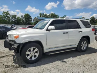 2011 Toyota 4Runner SR5 с VIN JTEZU5JR8B5022805, выставлен на аукционе Copart как лот 61171665 с пробегом 126 094 миль миль и Списание • Salvage title. История ставок и продаж доступна на DreamBid. Изображение 1.