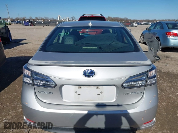 2010 Lexus HS 250h with VIN JTHBB1BA8A2000718, listed as a IAAI auction lot 41209137 with 201,409 mi miles and . Bid and sale history available at DreamBid. Image 16.