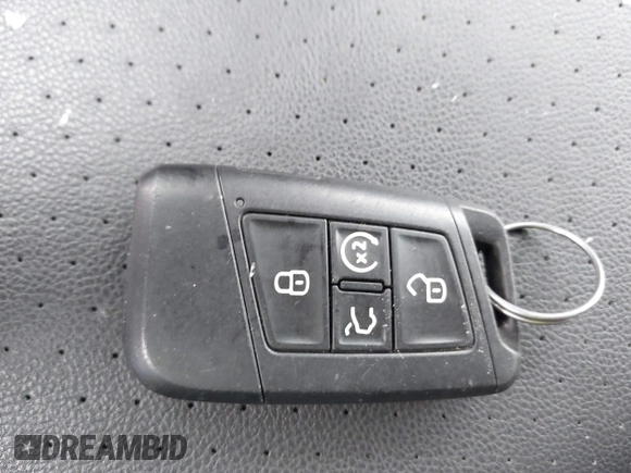 2019 Volkswagen Atlas SE with VIN 1V2UR2CA0KC560799, listed as a IAAI auction lot 42318671 with 95,804 mi miles and . Bid and sale history available at DreamBid. Image 11.