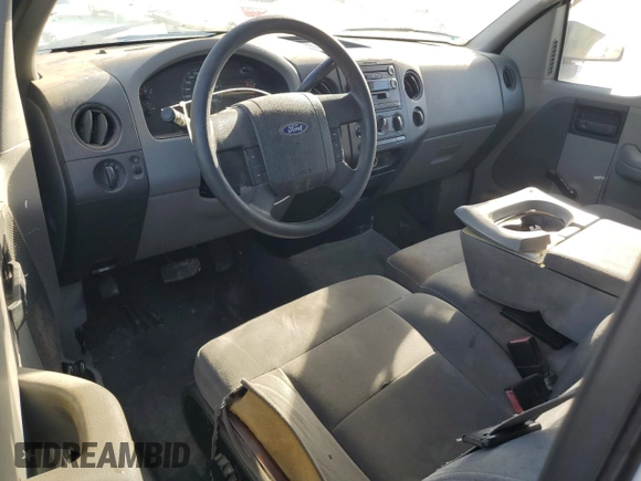 2004 Ford F-150 STX with VIN 1FTRX12W64NA96669, listed as a Copart auction lot 49637555 with 214,900 mi miles and Clean title. Bid and sale history available at DreamBid. Image 8.