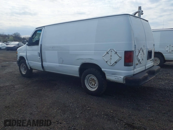2010 Ford Econoline Cargo Commercial with VIN 1FTNE1EW8ADA91801, listed as a IAAI auction lot 41940231 with 201,516 mi miles and . Bid and sale history available at carsss.com. Image 3.