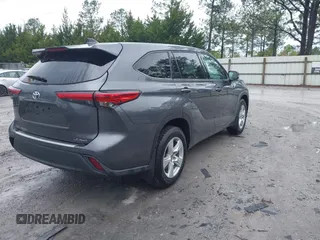 2022 Toyota Highlander LE with VIN 5TDBZRBH8NS594816, listed as a IAAI auction lot 41892825 with 49,229 mi miles and . Bid and sale history available at DreamBid. Image 4.