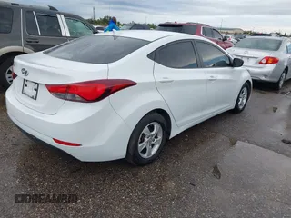 2015 Hyundai Elantra SE with VIN 5NPDH4AE4FH634483, listed as a IAAI auction lot 40779391 with 176,439 mi miles and . Bid and sale history available at DreamBid. Image 4.