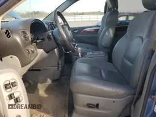 2007 Chrysler Town & Country LWB Limited with VIN 2A4GP64L17R125665, listed as a Copart auction lot 84934274 with 151,437 mi miles and Clean Title. Bid and sale history available at carsss.com. Image 7.