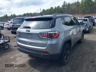 2020 Jeep Compass Latitude with VIN 3C4NJDBB1LT127856, listed as a IAAI auction lot 41867905 with 90,468 mi miles. Bid and sale history available at carsss.com. Image 16.