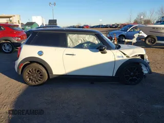 2020 MINI Hardtop Cooper S z VIN WMWXR5C00L2L49498, wystawiony jako IAAI lot #40679562 z przebiegiem 48 387 mil mil oraz . Historia ofert i sprzedaży dostępna na DreamBid. Obrazek 13.