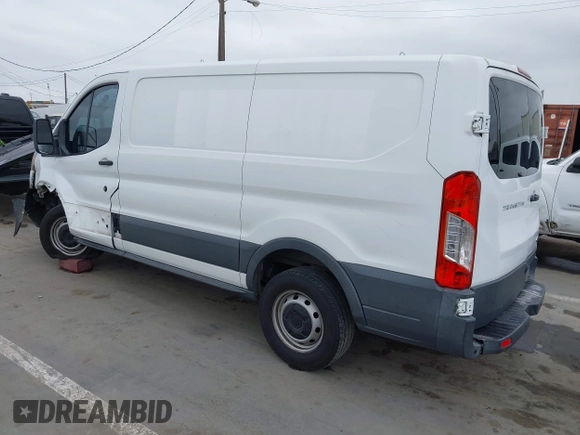 2017 Ford Transit с VIN 1FTYE1YM1HKA17584, выставлен на аукционе IAAI как лот 42282248 с пробегом 188 663 миль миль и . История ставок и продаж доступна на DreamBid. Изображение 3.