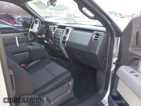 2011 Ford F-150 XL with VIN 1FTEX1CM4BFD25241, listed as a IAAI auction lot 41340903 with 236,132 mi miles. Bid and sale history available at carsss.com. Image 5.