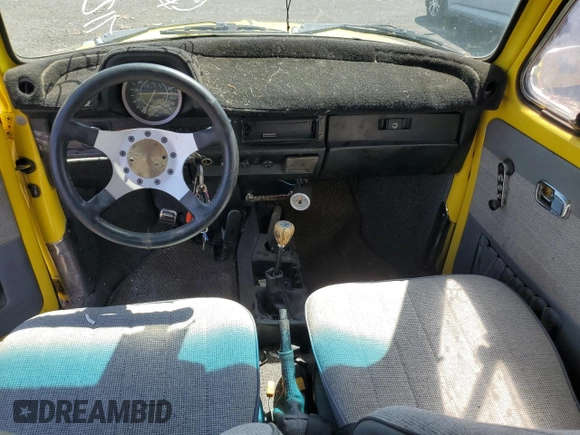 1974 Volkswagen Beetle with VIN 1342675695, listed as a Copart auction lot 71269974 with 18,636 mi miles and Salvage Title. Bid and sale history available at DreamBid. Image 8.