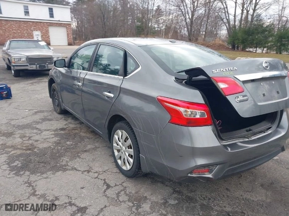 2016 Nissan Sentra SR with VIN 3N1AB7AP2GL668546, listed as a IAAI auction lot 41874369 with 184,009 mi miles. Bid and sale history available at carsss.com. Image 13.