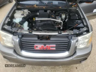 2005 GMC Envoy SLT with VIN 1GKDT13S452307702, listed as a Copart auction lot 74204644 with 0 mi miles and Salvage Title. Bid and sale history available at carsss.com. Image 11.