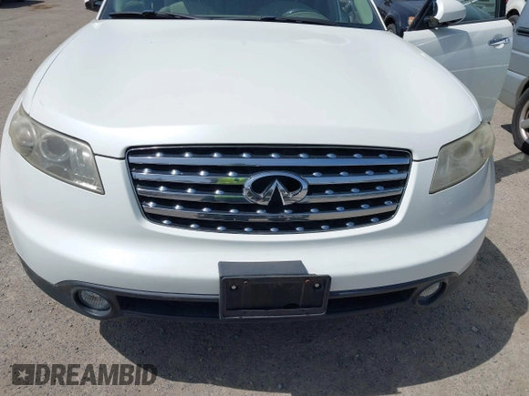 2004 Infiniti FX with VIN JNRBS08W44X403911, listed as a IAAI auction lot 42206281 with 153,345 mi miles and . Bid and sale history available at carsss.com. Image 6.