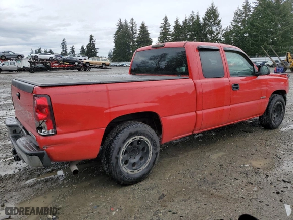 2006 Chevrolet Silverado 1500 LT1 with VIN 2GCEC19V261345299, listed as a Copart auction lot 48075525 with 150,954 mi miles and Salvage Title. Bid and sale history available at carsss.com. Image 3.