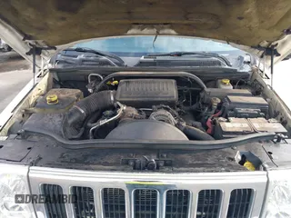 2006 Jeep Commander Limited with VIN 1J8HH58N46C144420, listed as a IAAI auction lot 41509090 with 241,477 mi miles and . Bid and sale history available at DreamBid. Image 10.
