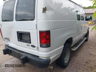 2012 Ford Econoline Cargo Recreational z VIN 1FTNE2EW1CDA51682, wystawiony jako IAAI lot #42370525 z przebiegiem 162 678 mil mil oraz . Historia ofert i sprzedaży dostępna na DreamBid. Obrazek 4.