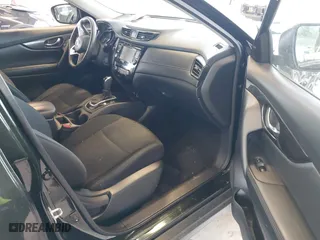 2019 Nissan Rogue SL with VIN 5N1AT2MT7KC744252, listed as a IAAI auction lot 41896510 with 84,812 mi miles. Bid and sale history available at carsss.com. Image 5.