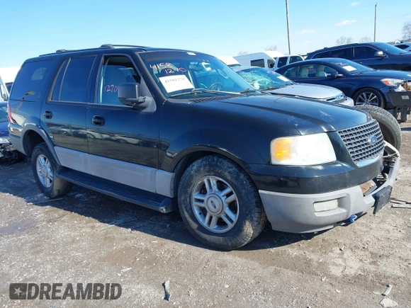 2003 Ford Expedition Special Service with VIN 1FMFU16L33LC18812, listed as a IAAI auction lot 41581270 with 1 mi miles. Bid and sale history available at carsss.com. Image 1.