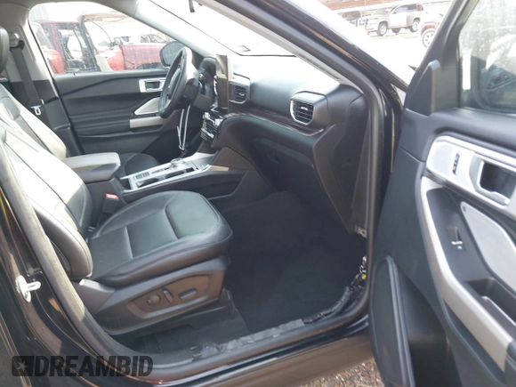 2024 Ford Explorer Limited z VIN 1FMSK7FH0RGA63785, wystawiony jako IAAI lot #41953356 z przebiegiem 12 390 mil mil oraz . Historia ofert i sprzedaży dostępna na DreamBid. Obrazek 5.