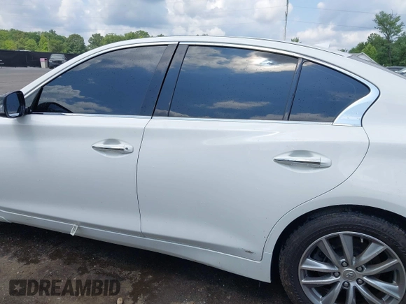 2021 Infiniti Q50 Pure with VIN JN1EV7AR7MM752535, listed as a IAAI auction lot 42683119 with 45,121 mi miles and . Bid and sale history available at DreamBid. Image 14.