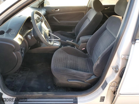 2002 Volkswagen Passat GLS with VIN WVWPD63B02P367932, listed as a Copart auction lot 79568174 with 252,329 mi miles and Salvage Title. Bid and sale history available at carsss.com. Image 7.