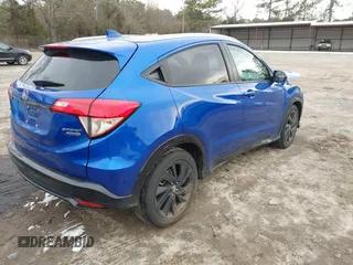 2022 Honda HR-V Sport with VIN 3CZRU6H15NM756188, listed as a IAAI auction lot 41407315 with 39,460 mi miles. Bid and sale history available at carsss.com. Image 4.