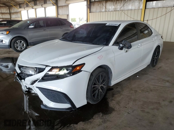 2023 Toyota Camry SE with VIN 4T1G11AK3PU751545, listed as a Copart auction lot 50363385 with 47,488 mi miles and Salvage Title. Bid and sale history available at DreamBid. Image 1.