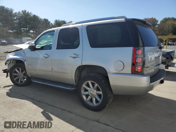 2011 GMC Yukon Denali with VIN 1GKS2EEF5BR338669, listed as a Copart auction lot 76604324 with 156,641 mi miles and Salvage Title. Bid and sale history available at DreamBid. Image 2.
