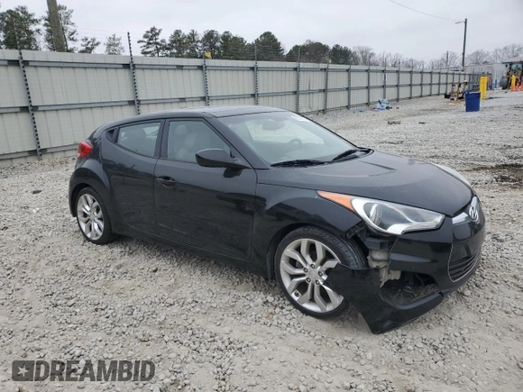 2012 Hyundai Veloster w/Red Int with VIN KMHTC6AD2CU058130, listed as a Copart auction lot 86747414 with 162,982 mi miles and Clean title. Bid and sale history available at DreamBid. Image 4.