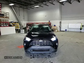 2022 Toyota RAV4 XLE Premium with VIN 2T3A1RFVXNC316132, listed as a Copart auction lot 55650775 with 30,860 mi miles and Salvage title. Bid and sale history available at DreamBid. Image 14.