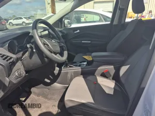 2019 Ford Escape SE z VIN 1FMCU0GD5KUC07713, wystawiony jako IAAI lot #42524778 z przebiegiem 86 392 mil mil oraz . Historia ofert i sprzedaży dostępna na DreamBid. Obrazek 24.