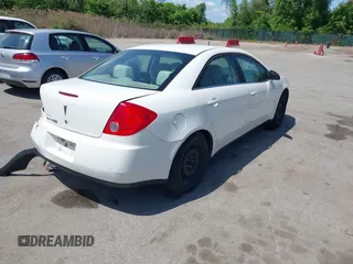 2008 Pontiac G6 1SV Value Leader z VIN 1G2ZF57B184150315, wystawiony jako IAAI lot #42155646 z przebiegiem 350 654 mil mil oraz . Historia ofert i sprzedaży dostępna na DreamBid. Obrazek 4.