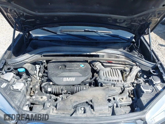2017 BMW X1 sDrive28i with VIN WBXHU7C37H5H32815, listed as a IAAI auction lot 41837113 with 67,097 mi miles. Bid and sale history available at carsss.com. Image 10.