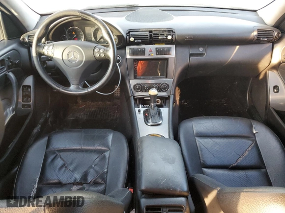 2006 Mercedes-Benz C 230 Sport z VIN WDBRF56H26F750133, wystawiony jako Copart lot #79433044 z przebiegiem 210 429 mil mil oraz Szkoda całkowita • Salvage title. Historia ofert i sprzedaży dostępna na DreamBid. Obrazek 8.